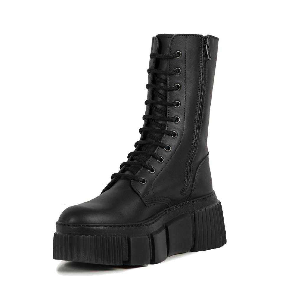 Le Dangerouge Twiggy Black Laces Italia