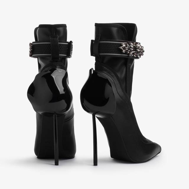 Le Silla Stivaletto pelle vegan nero con Cristalli argento Saldi