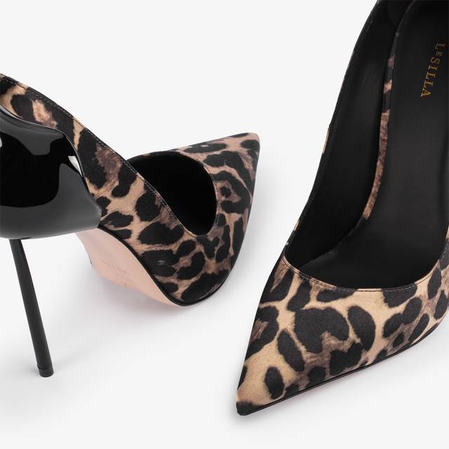Le Silla Décolleté raso stampa leopardata Affare Del Giorno