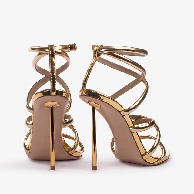 Le Silla Sandalo con fasce incrociate metallizzato oro pepita Online
