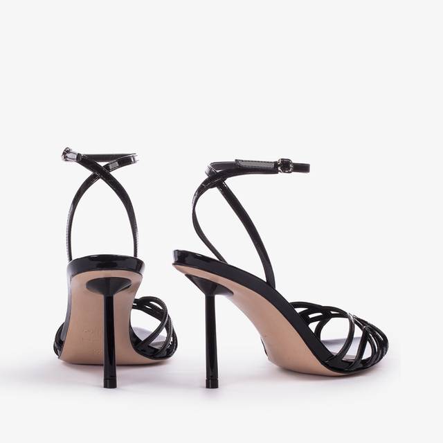 Le Silla Sandalo vernice nero In Saldo