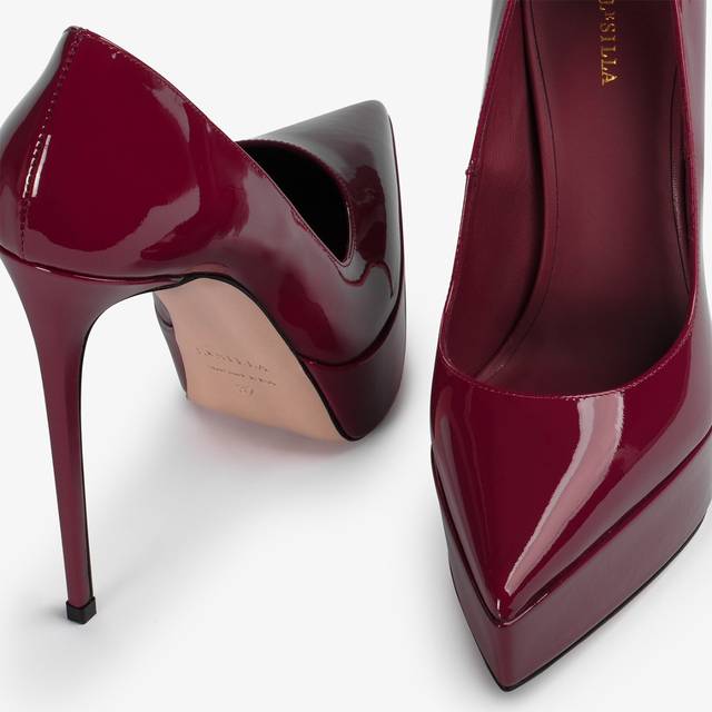Le Silla Décolleté con plateau vernice rossa vendetta Offerta