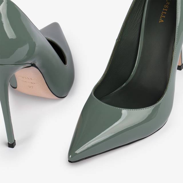 Le Silla Décolleté vernice verde polvere Saldi