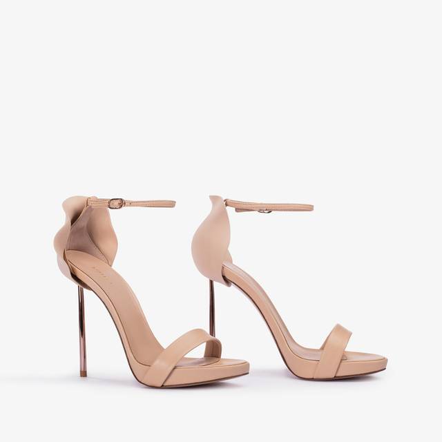 Le Silla Sandalo pelle nude skin In Saldo
