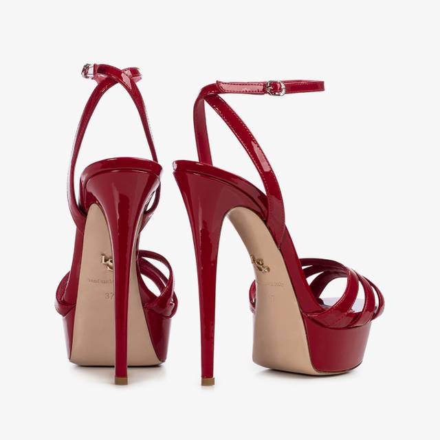 Le Silla Sandalo vernice rosso Sottocosto