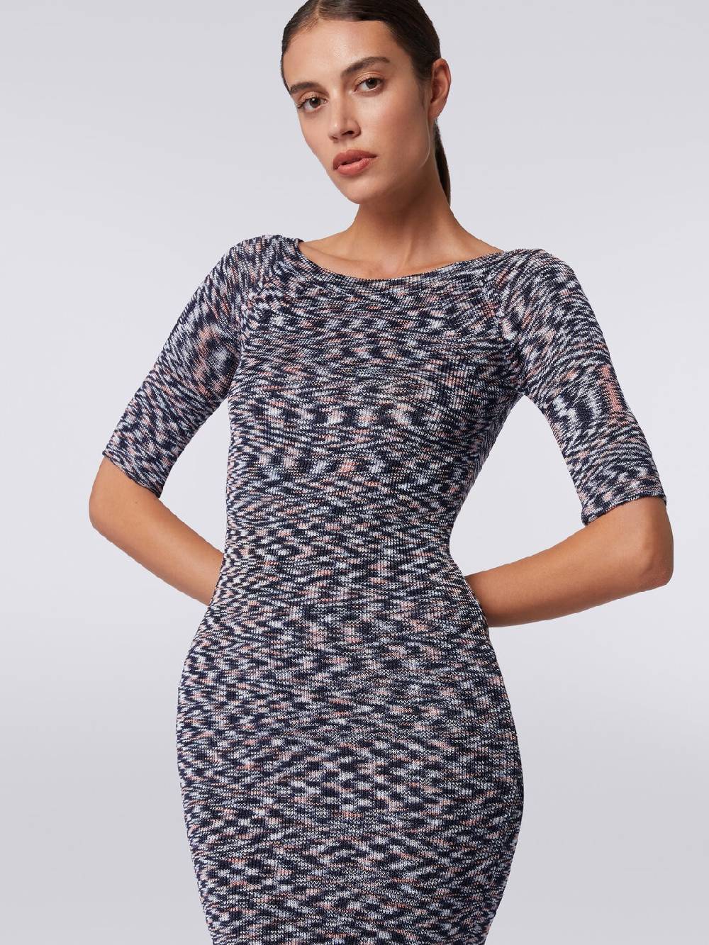 Missoni Mini-abito a maniche corte in misto viscosa fiammata I Più Venduti