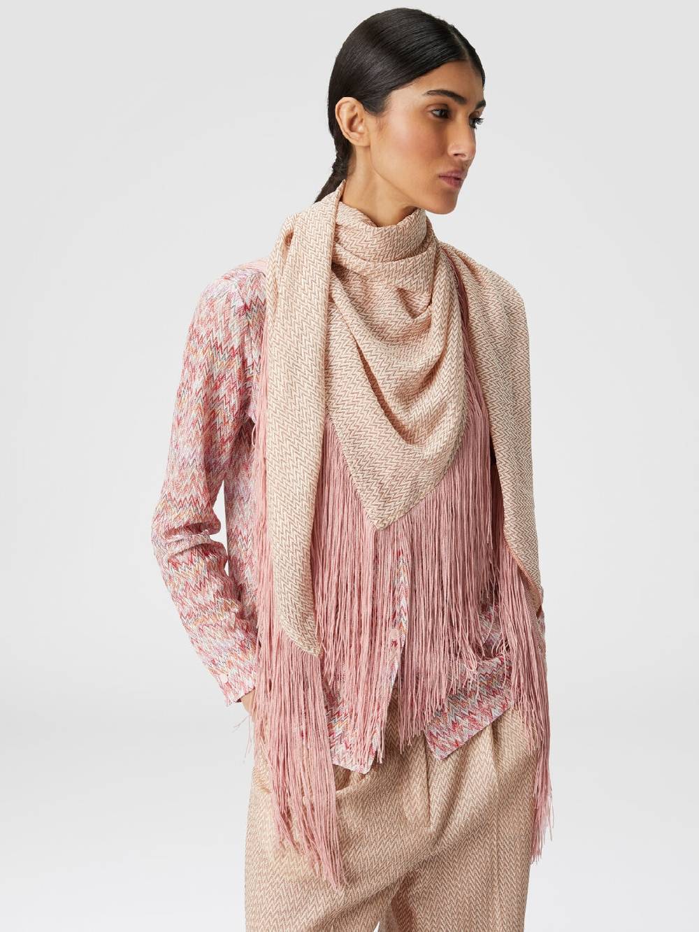 Missoni Scialle in viscosa lamé chevron con frange 2025