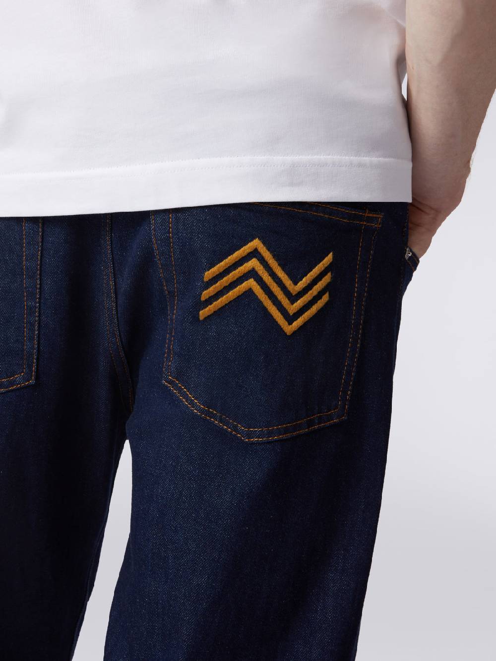 Missoni Cinque tasche in denim con ricamo zig zag sulla tasca Grandi sconti