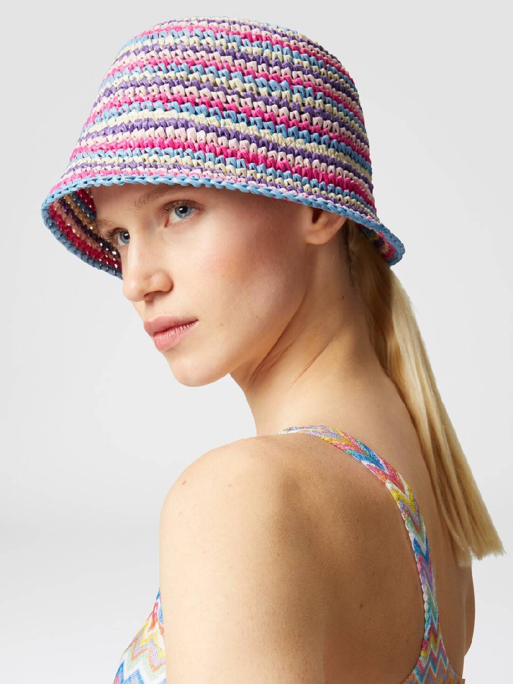 Missoni Cloche in maglia di viscosa con lavorazione a uncinetto Offerte giornaliere