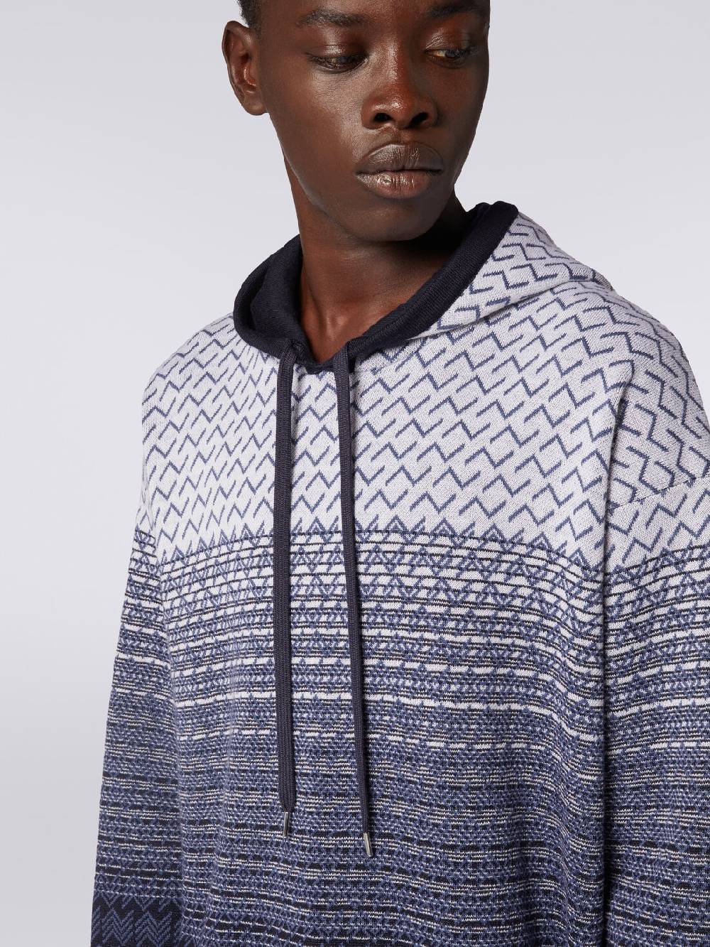 Missoni Felpa in lana e cotone con cappuccio Offerta speciale