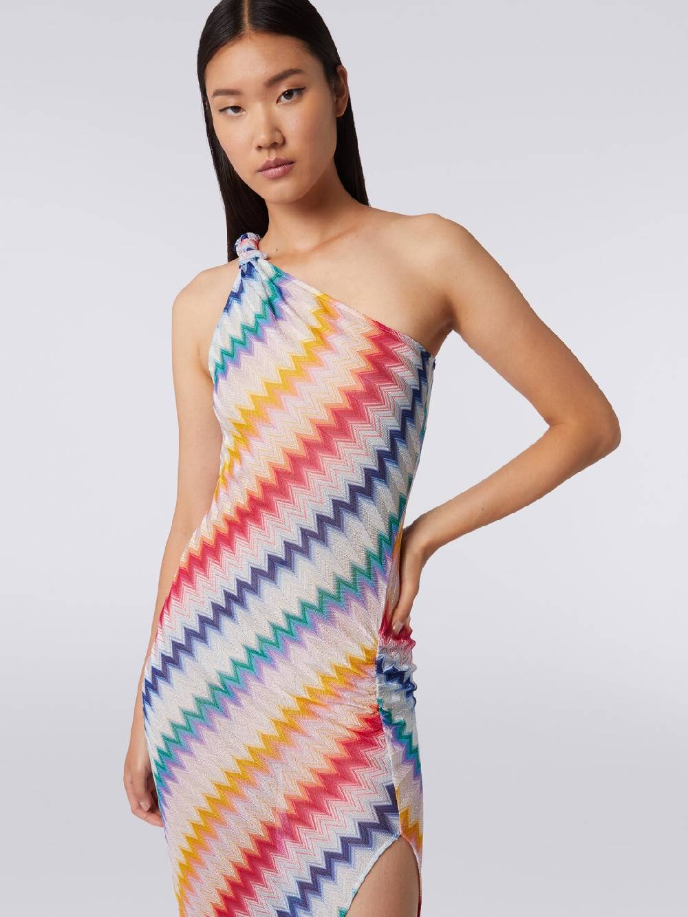 Missoni Copricostume monospalla lungo con stampa zig zag Ultimi tre giorni