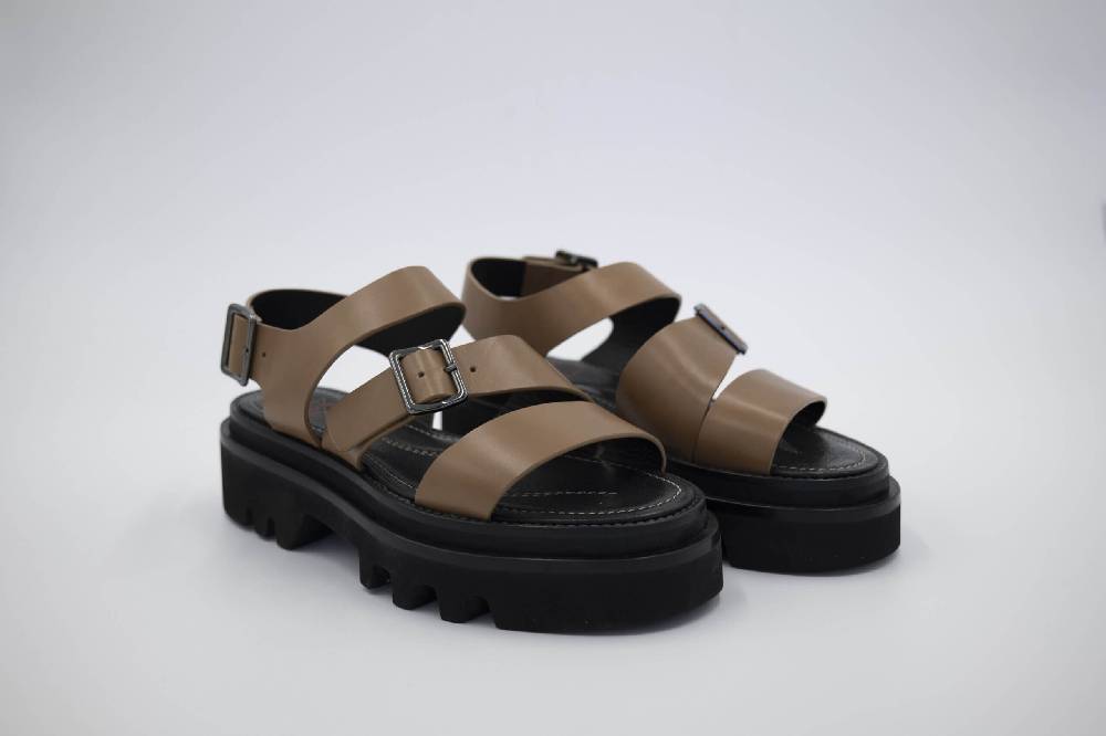 Openclosedshoes HOVA01 Nuova
