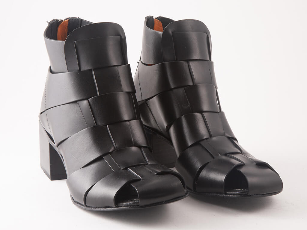 Openclosedshoes TRACK02 FOAM Pezzi Unici