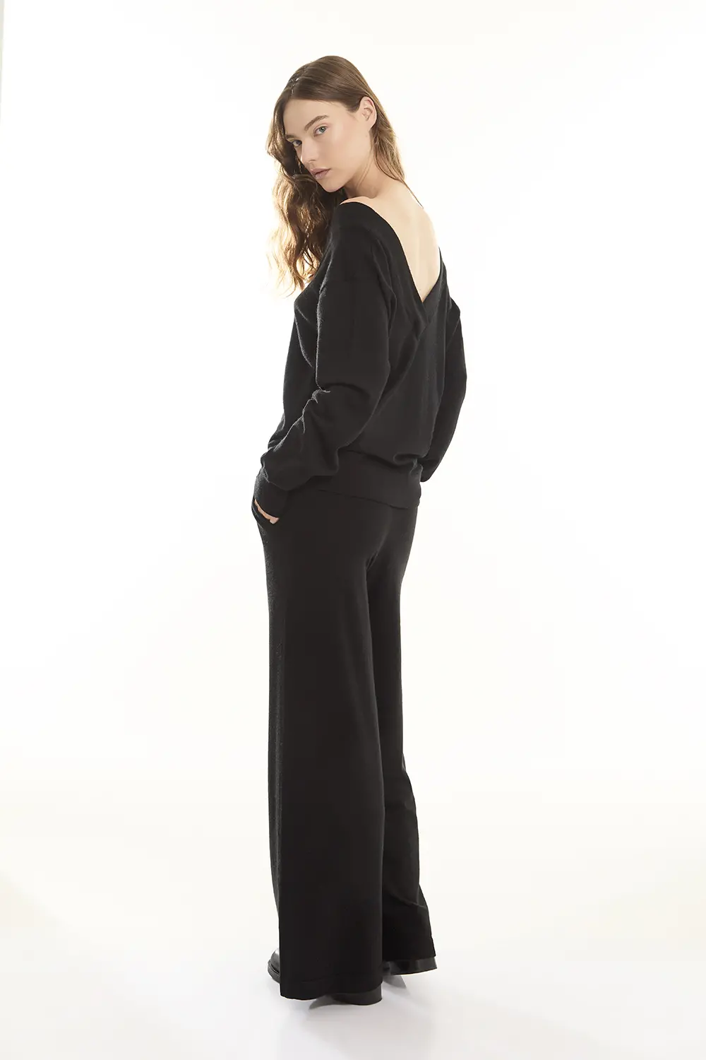 P.A.R.O.S.H. PANTALONE IN MAGLIA 2025