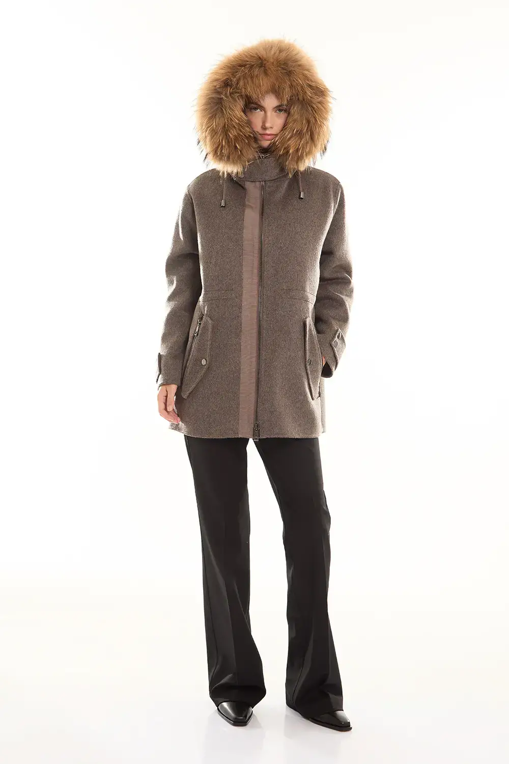 P.A.R.O.S.H. CAPPOTTO CON PELLICCIA 2025