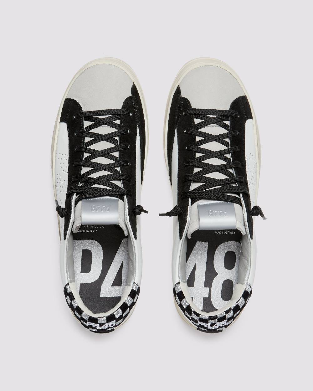 P448 John Check In Linea