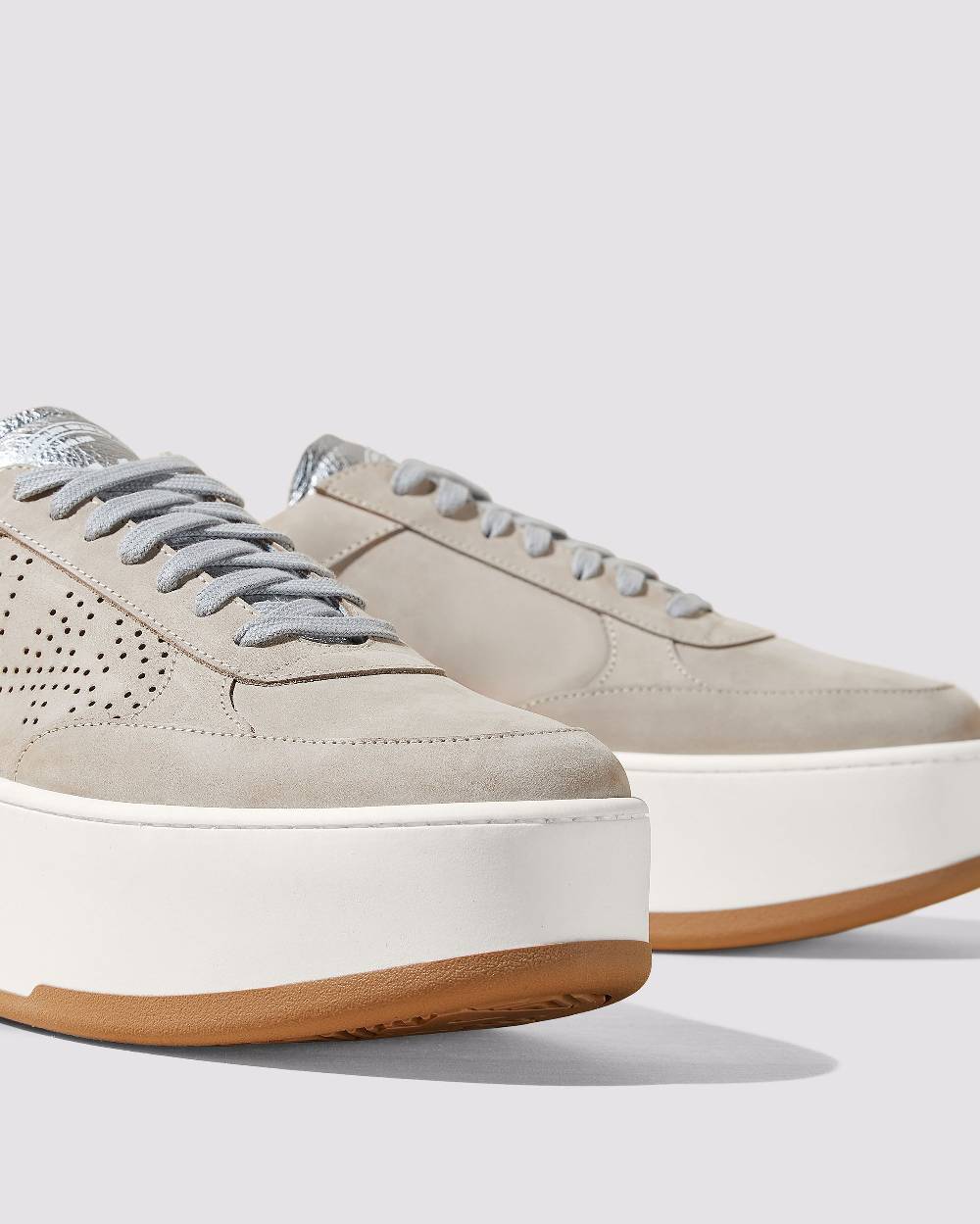 P448 Empire Neutral Fino Al -60%