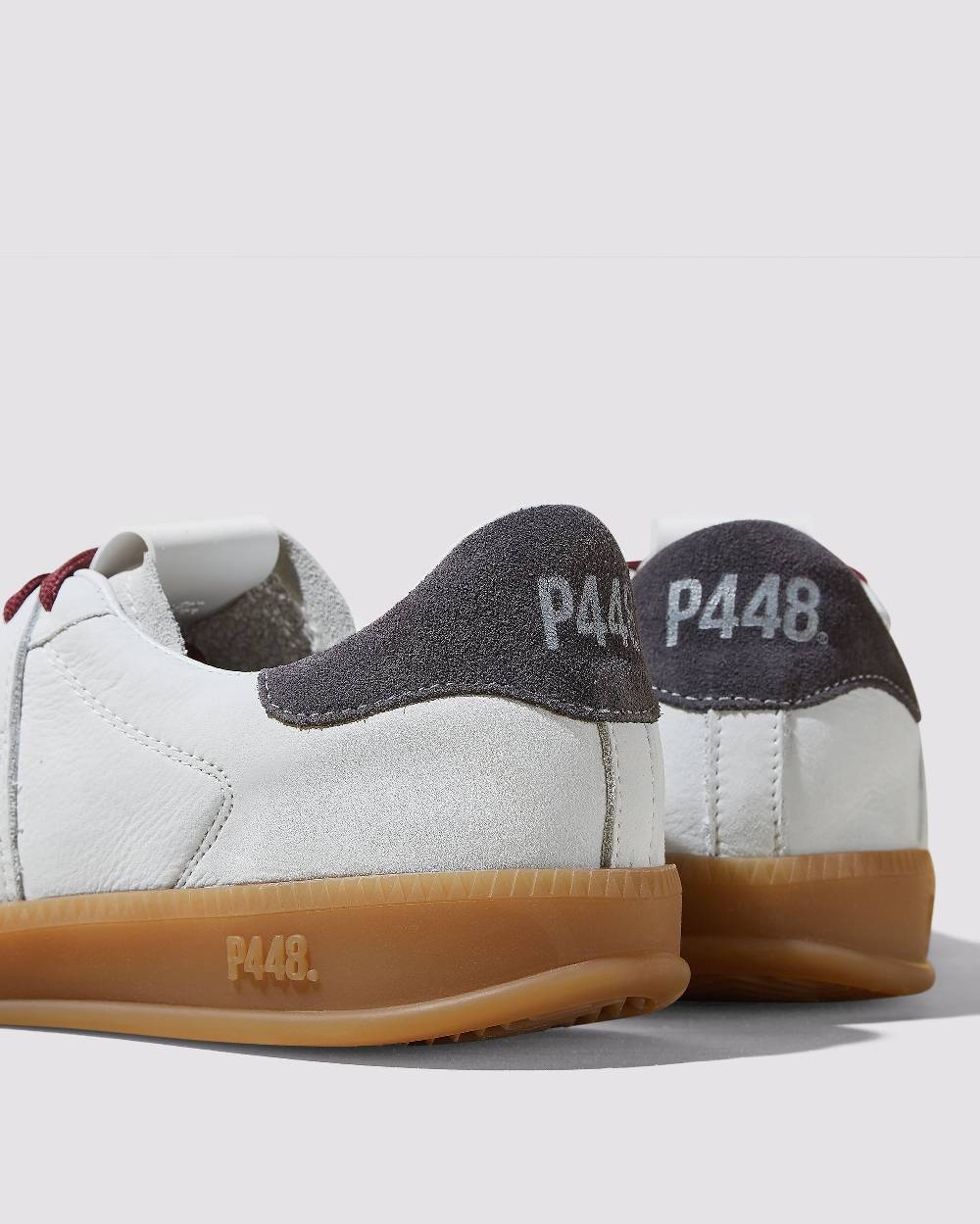 P448 Monza White/Retro Convenienza