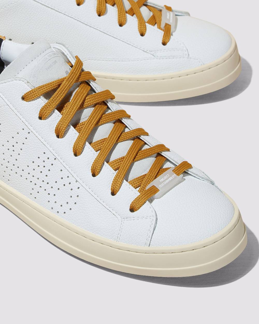 P448 John Carp/Mustard Negozio