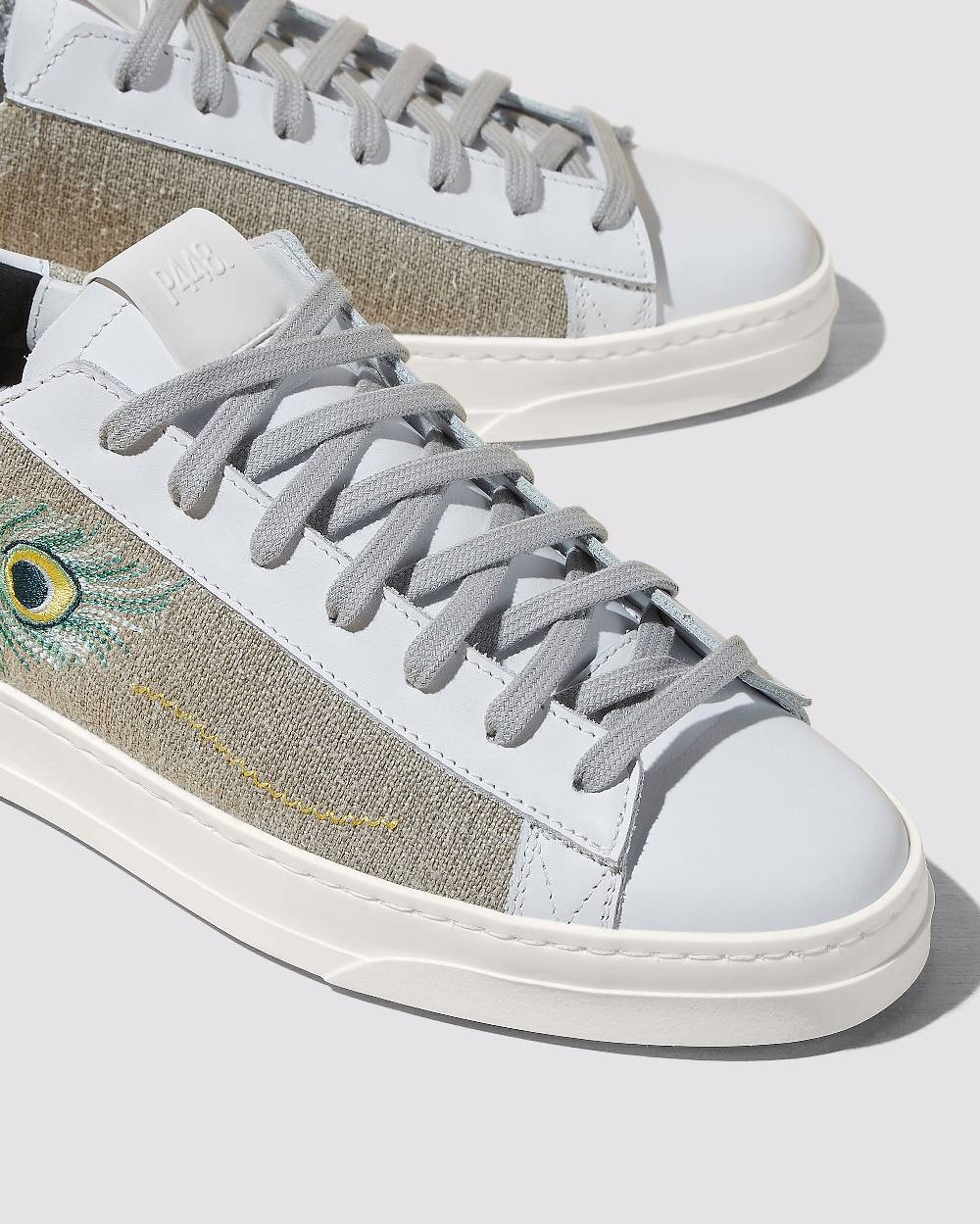 P448 Jack Canvas Presa