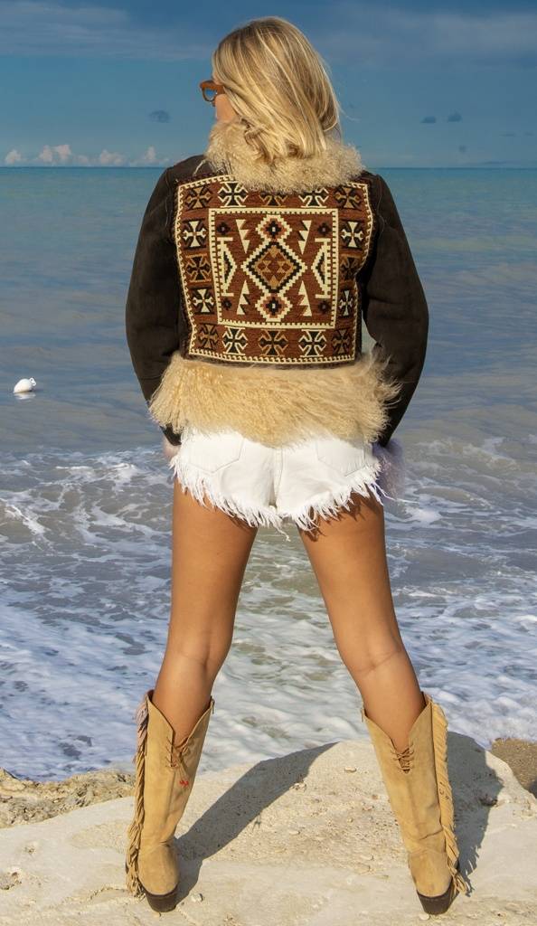 Passion Blanche GIACCA MONTONE + KILIM Negozio