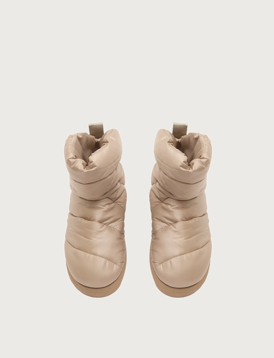 Piumestudio Luna Camel 2025
