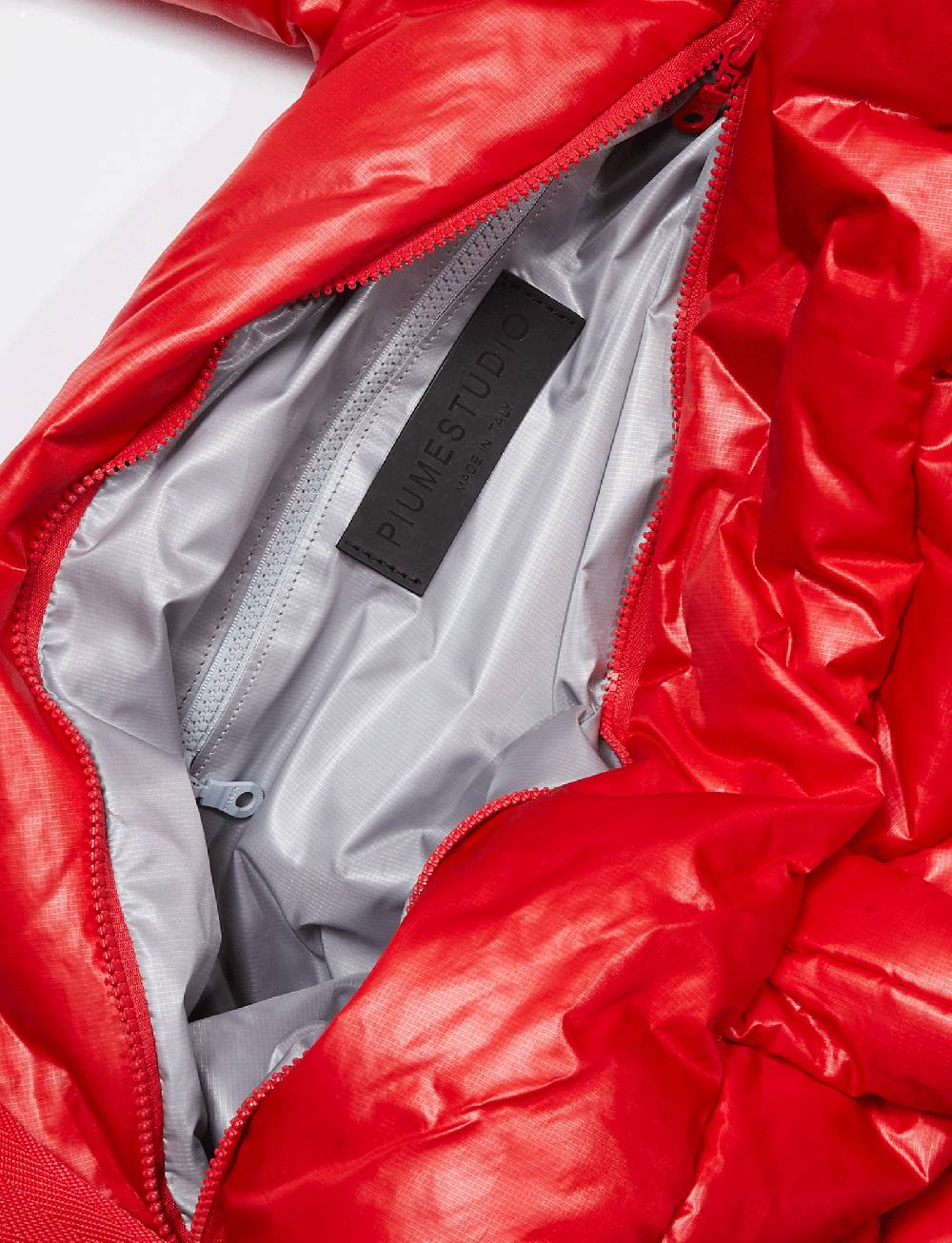 Piumestudio Spazio Red Fino Al -60%