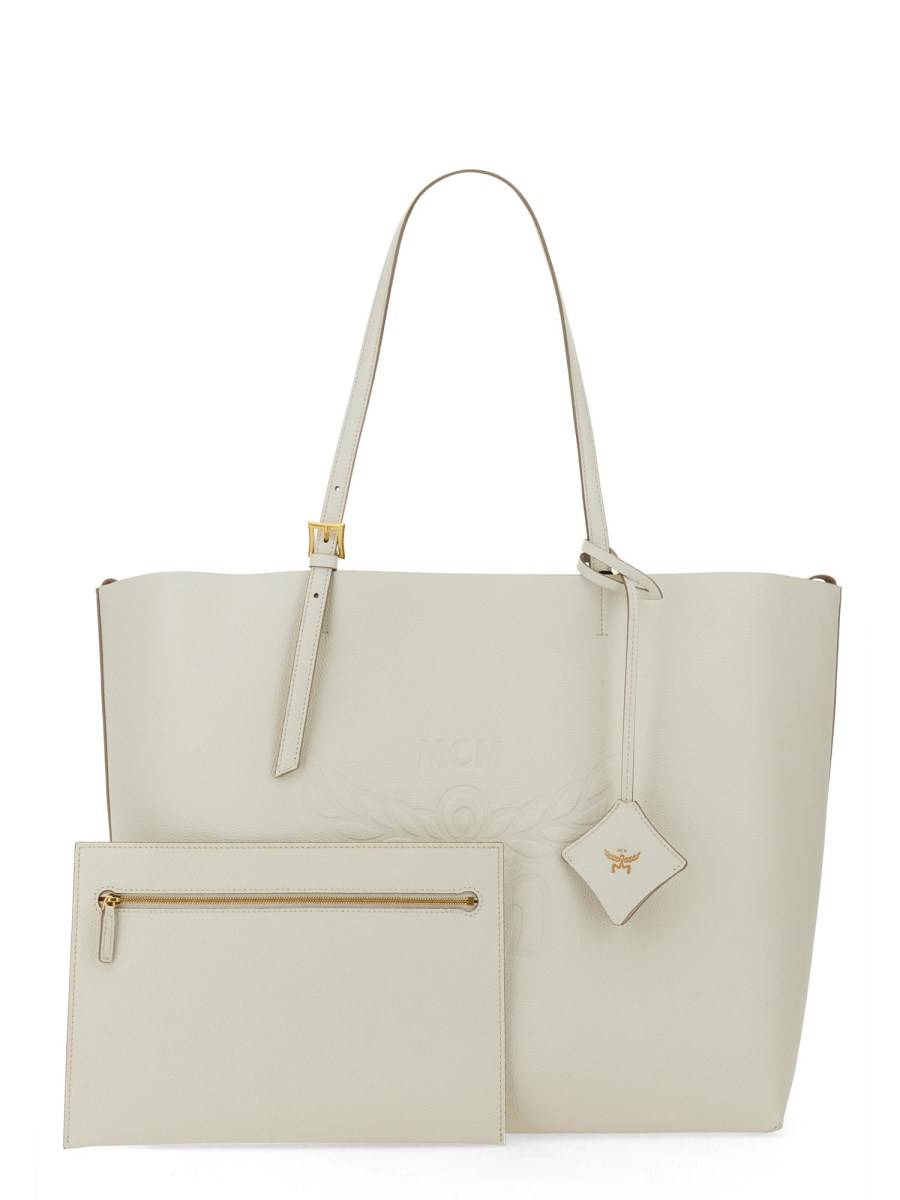MCM BORSA SHOPPING "HIMMEL" LARGE IN PELLE CON LOGO IN RILIEVO 2025