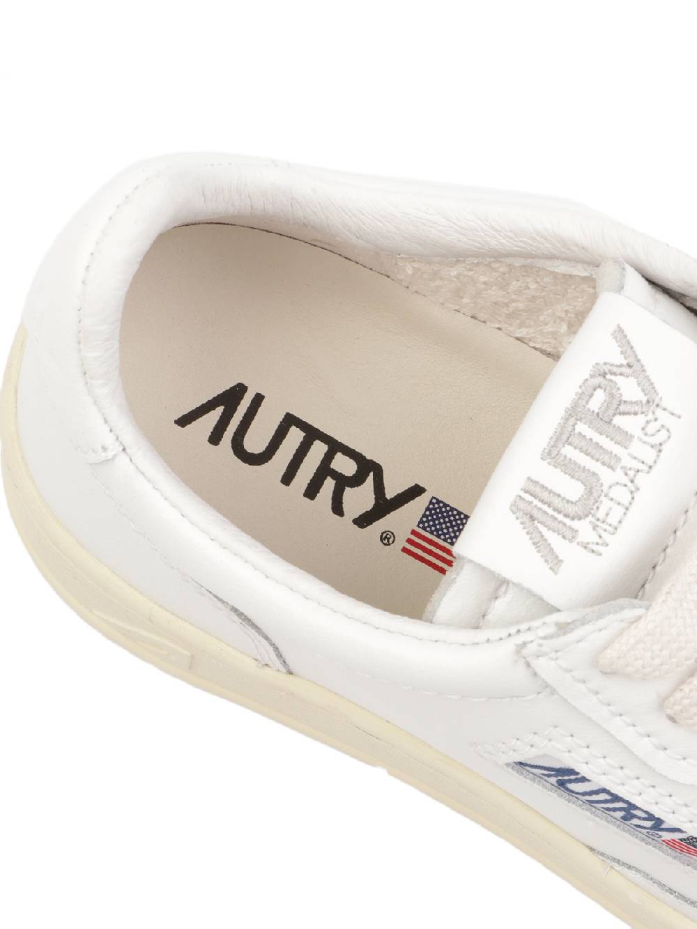 AUTRY Sneakers Donna In Pelle Vendite Flash