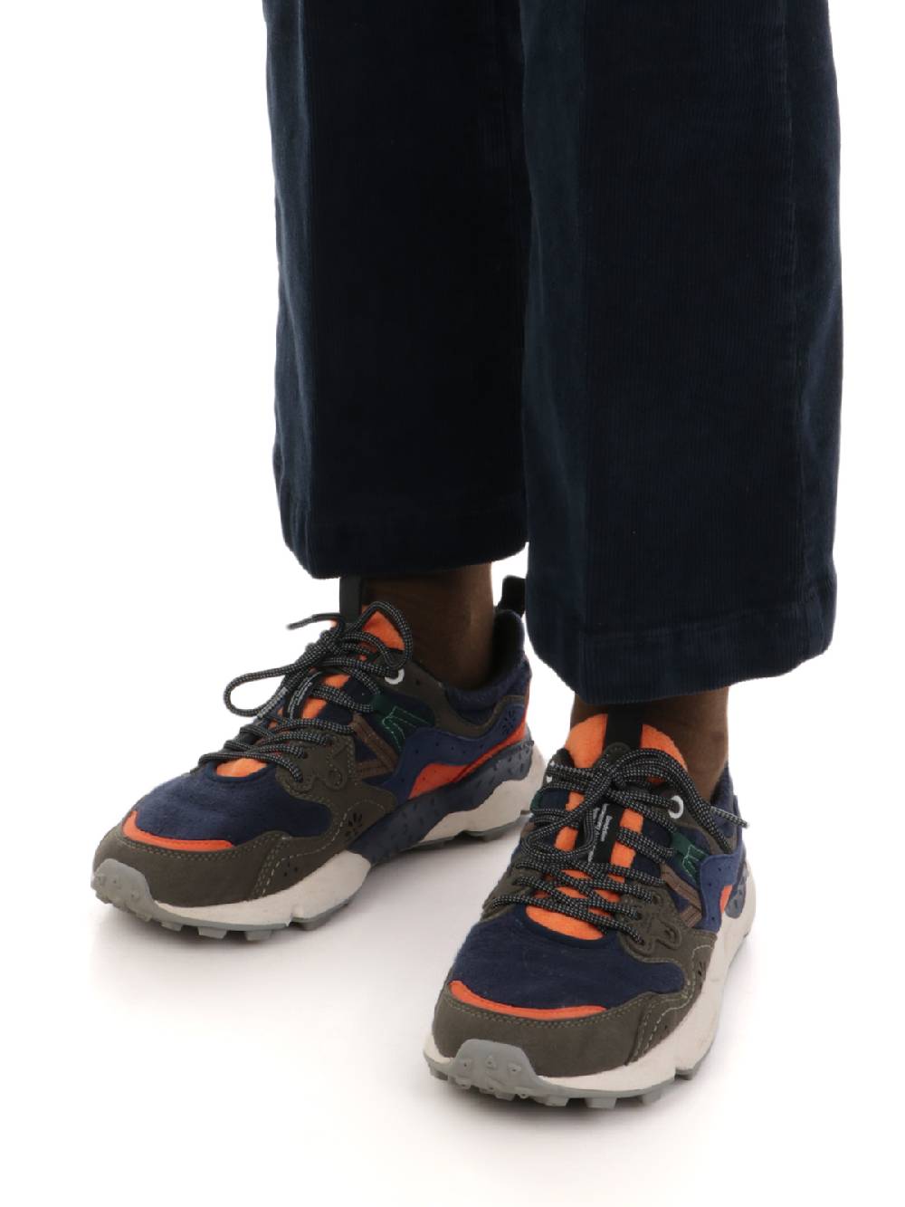 BRIGLIA 1949 Pantaloni Donna Roller in Velluto In Linea
