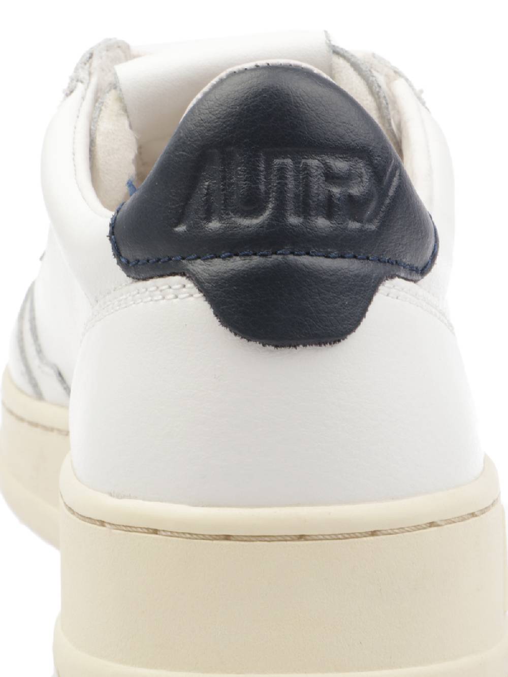 AUTRY Sneakers Uomo AULM in Pelle Fino Al -60%