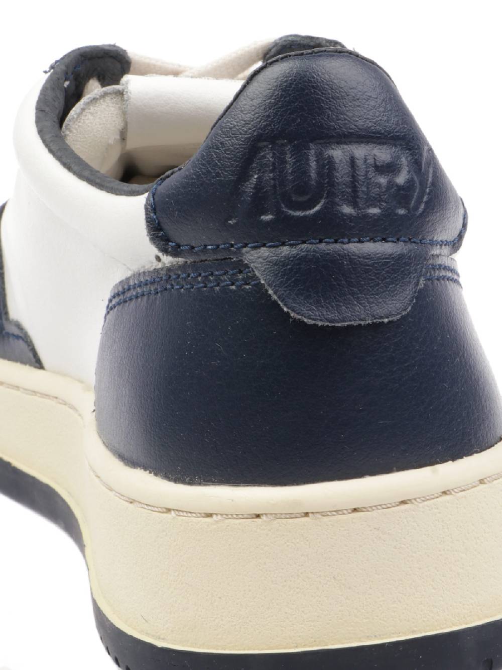 AUTRY Sneakers Uomo AULM in Pelle Shopping Online