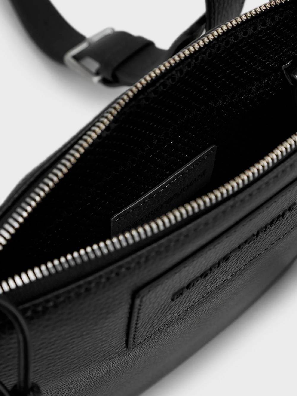 EMPORIO ARMANI Borsello Uomo in Pelle Bottalata Saldi