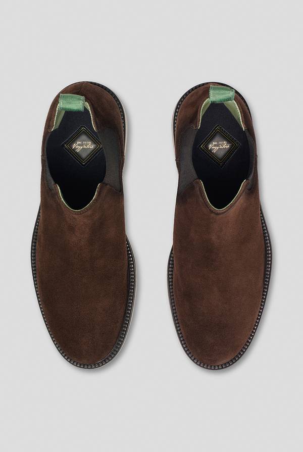 Pull Pal Zileri Chelsea boots in camoscio Offerta