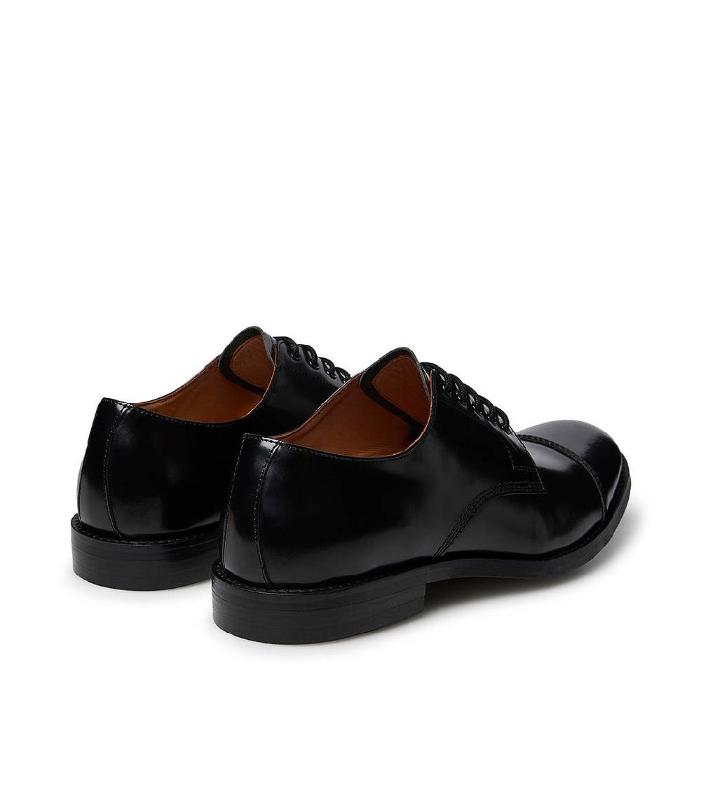 Loriblu Oxford in vitello spazzolato nero Qualità