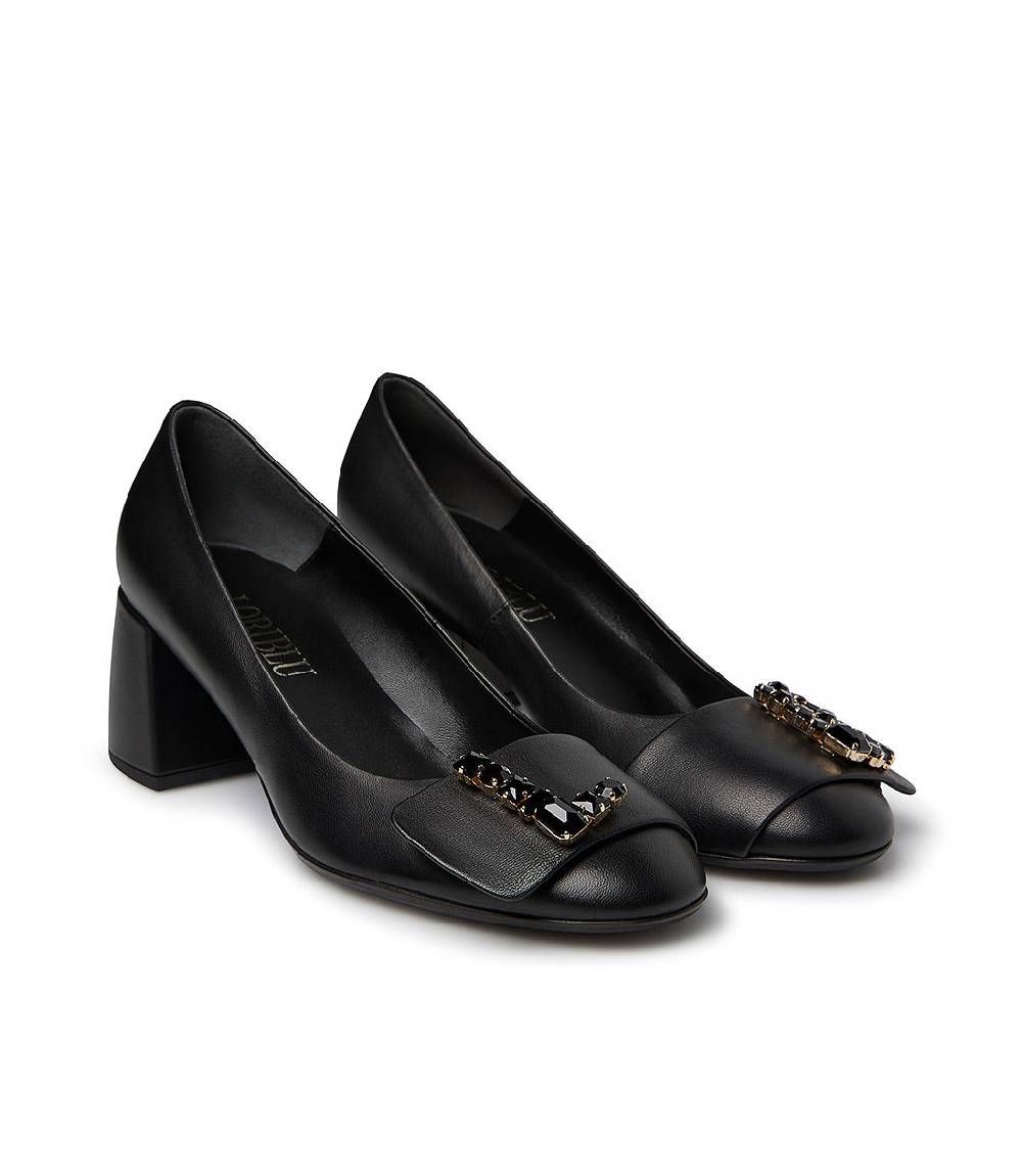 Loriblu Décolleté nappa nero con Logo Signature cristalli 2025