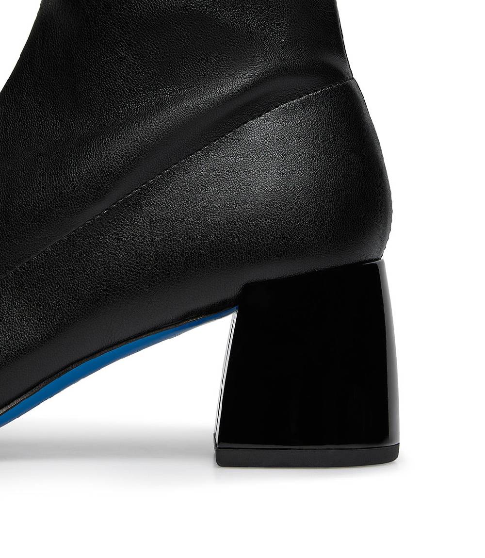 Loriblu Stivaletto in pelle nera con dettagli in vernice Offerta