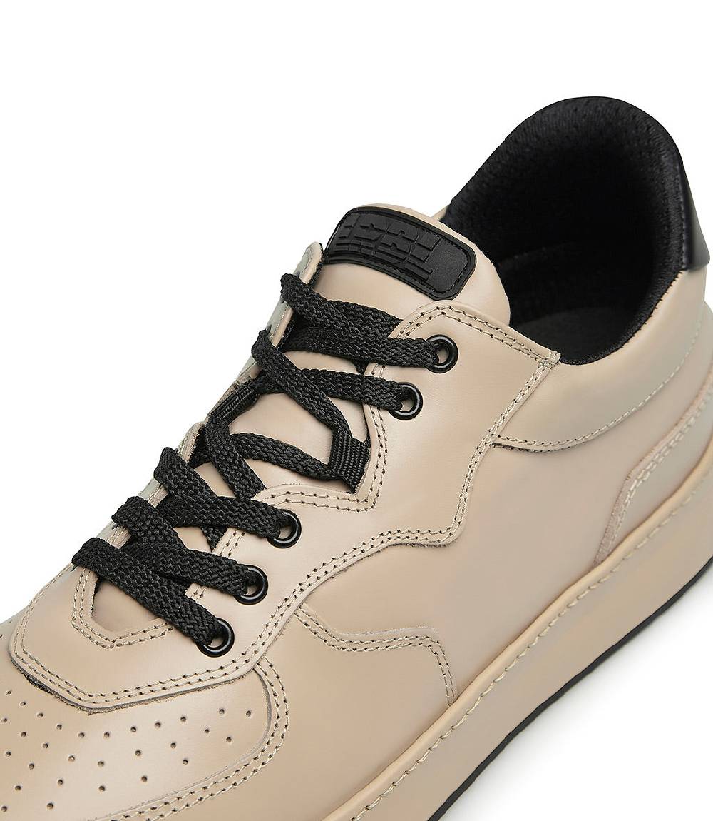 Loriblu Sneakers in pelle beige e nero Spedizione Gratuita