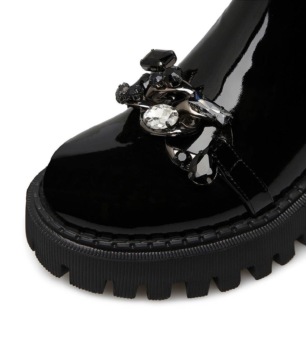 Loriblu Stivaletto in vernice nera con pietre Presa