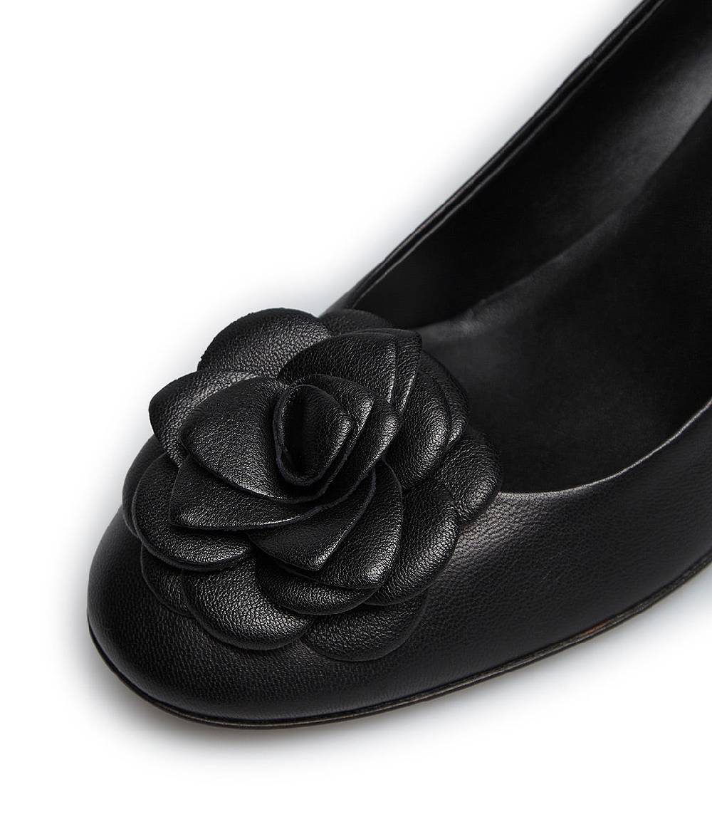 Loriblu Décolleté in nappa nera con fiore Nuova