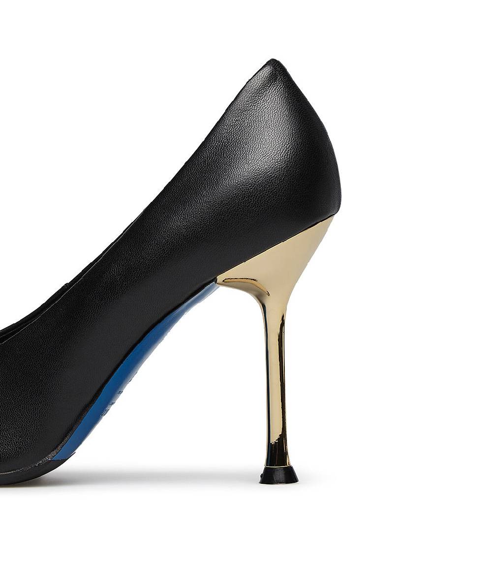Loriblu Décolleté in nappa nera con tacco e punta in metallo oro In Vendita