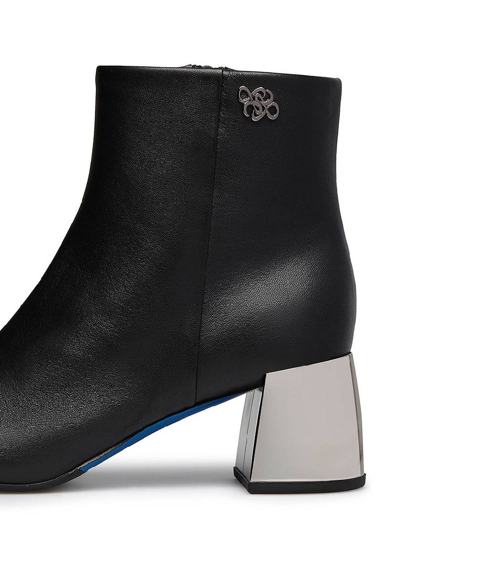 Loriblu Stivaletto in nappa nera con tacco metal argento Saldi Di Fabbrica