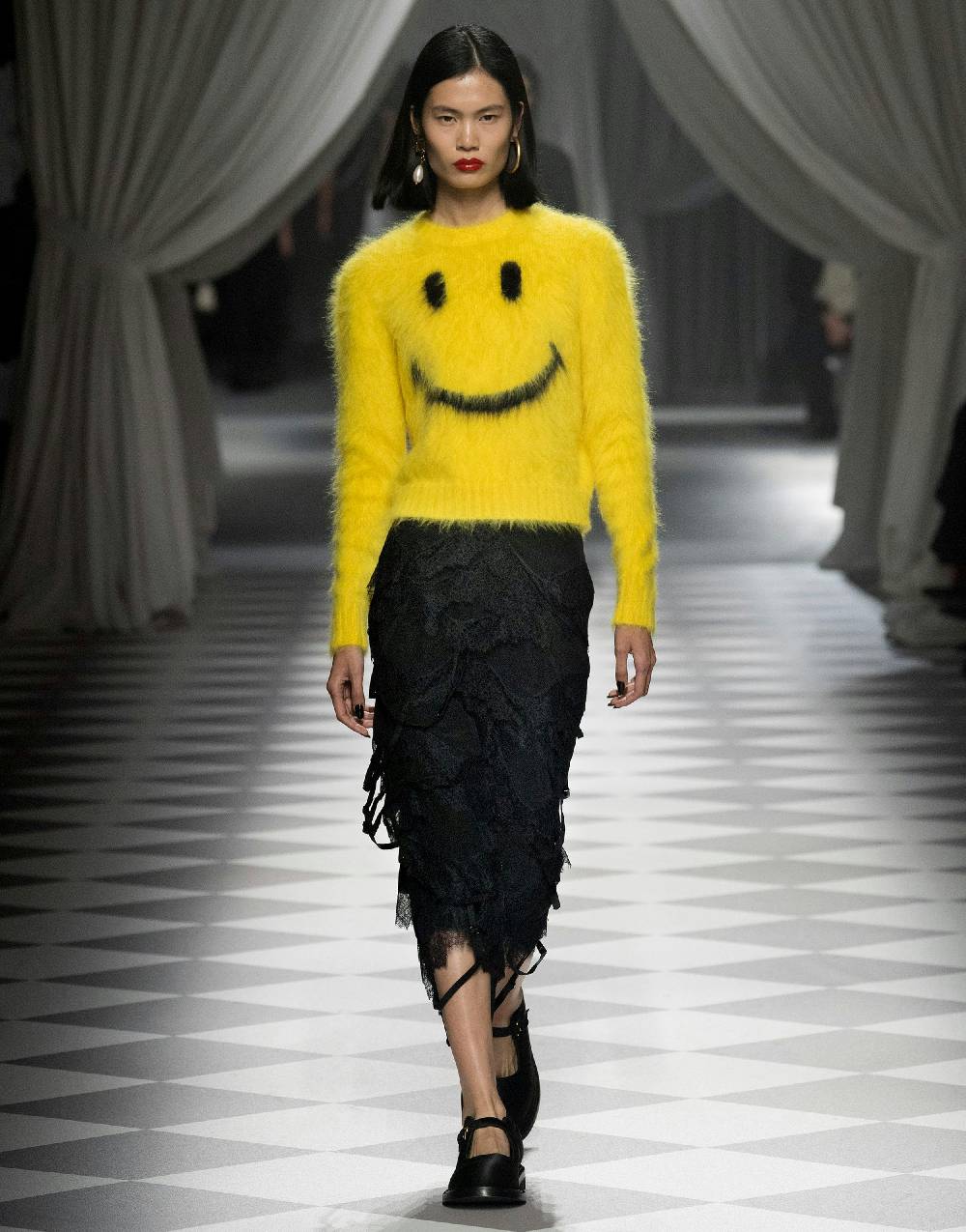 Love Moschino Pullover in mohair garzato Smiley Vendita calda