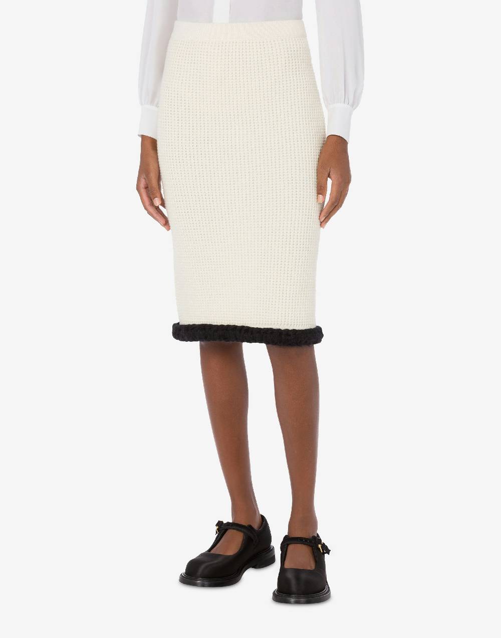Love Moschino Gonna in lambswool superfine Italia
