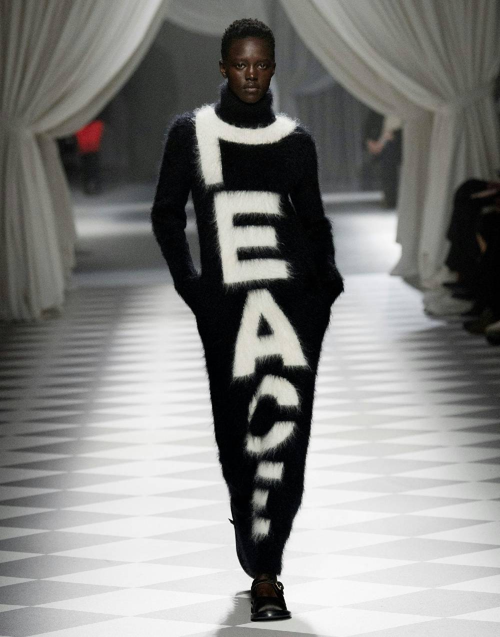 Love Moschino Abito in mohair garzato Peace Shopping Online
