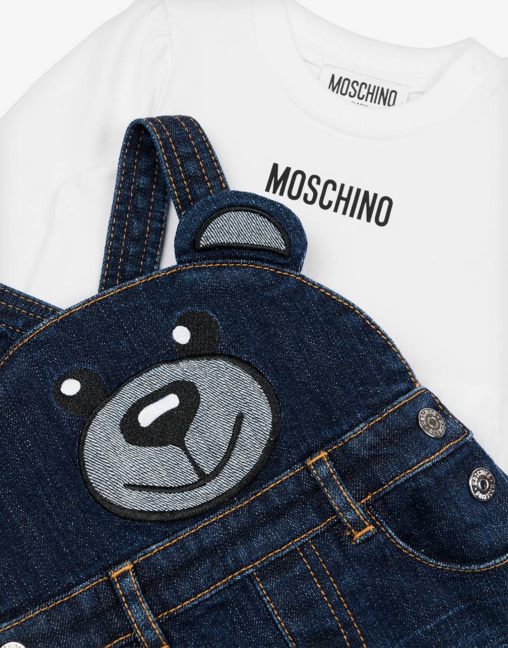 Love Moschino Completo t-shirt e gonna salopette Moschino Teddy Bear Vendita