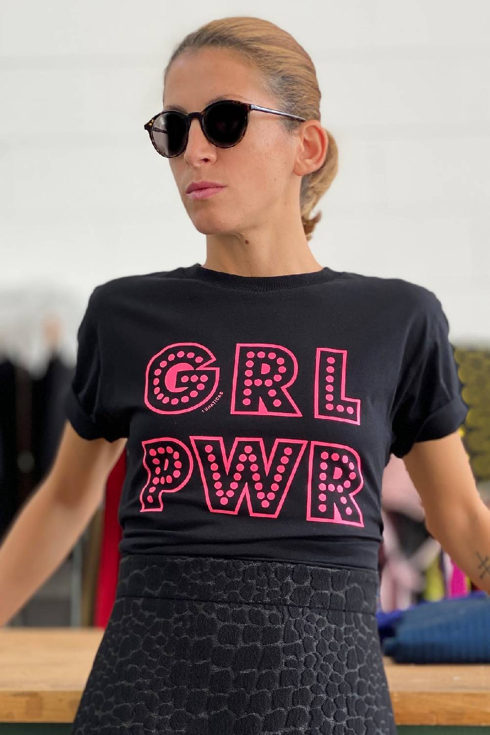 Lunatica Milano TShirt Nera - GRLPWR Affare Del Giorno