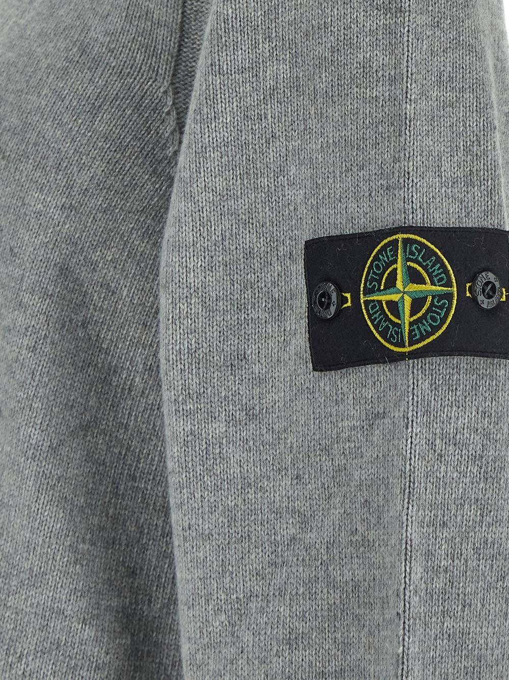 Oluxury Stone Island Logo Knit Vendite Flash