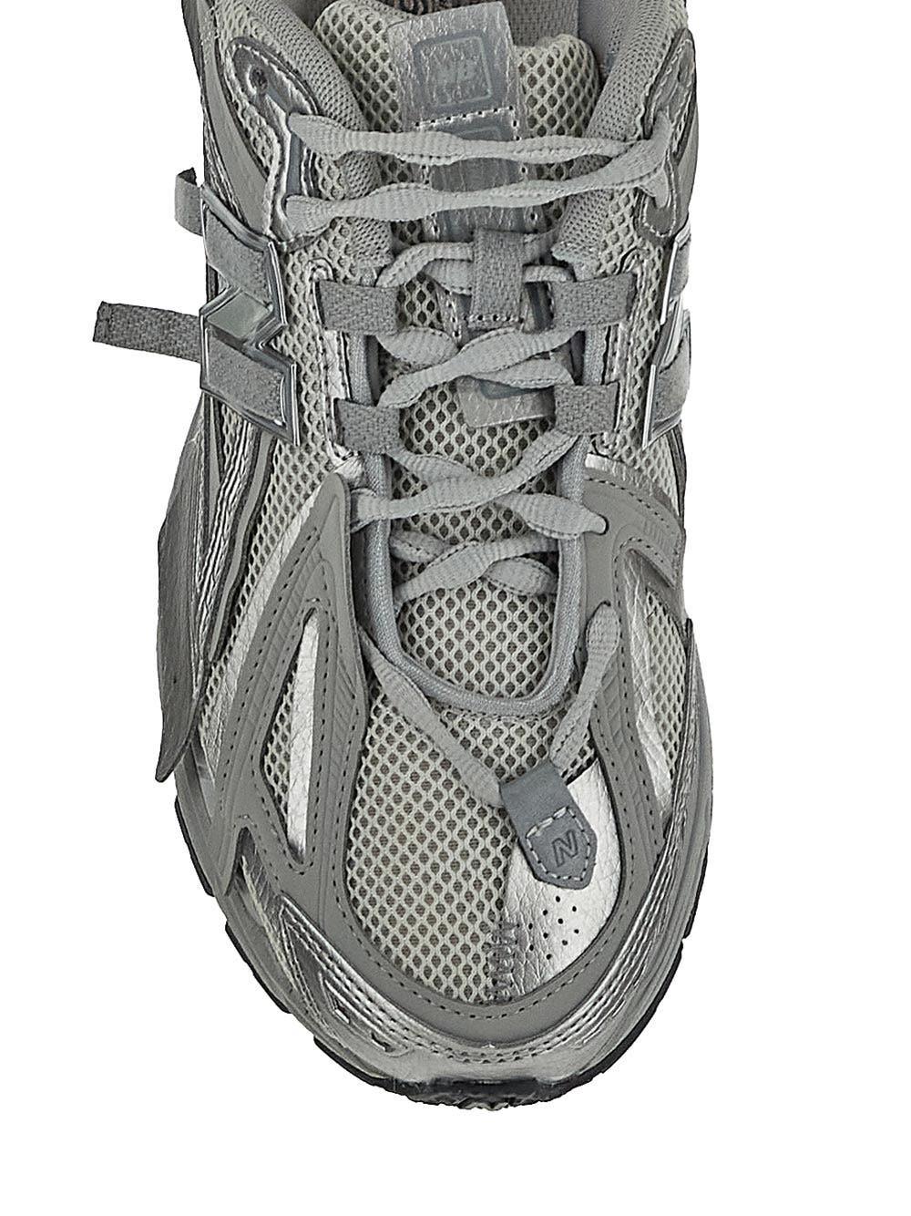 Oluxury New Balance 1906 Sneaker Qualità
