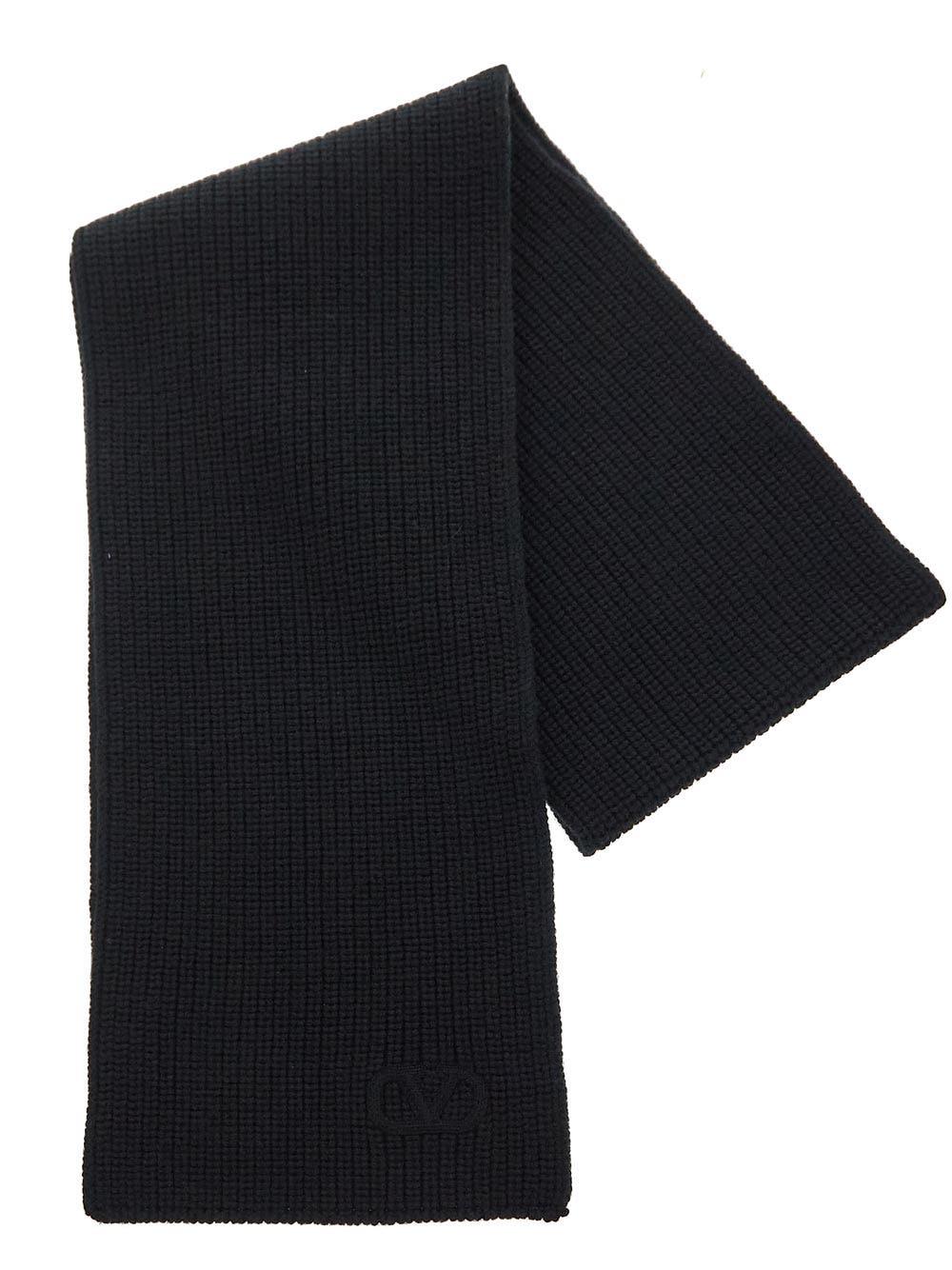 Oluxury Valentino Garavani Logo Scarf